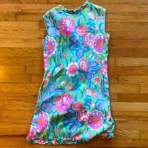 1960s vintage short dress with pockets.